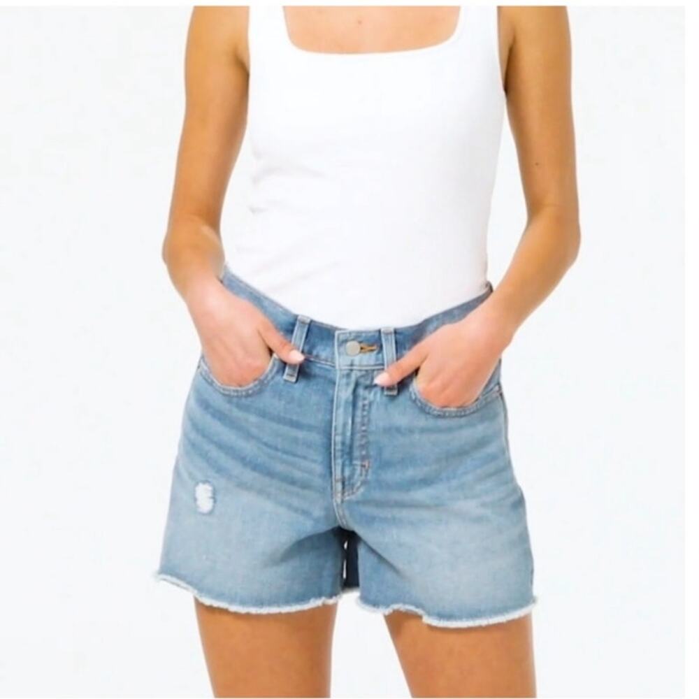 J. Crew Slouchy Boyfriend Jean Short in Cruise Wash Distressed‎ Size 27